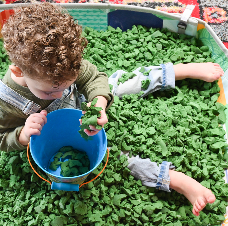 Rainbow Mulch (15-lb bag)